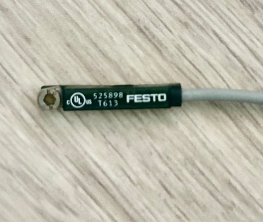 FESTO - Reed contact - SMT-8F-PS-24V-K2,5-OE - 525898, Ophalen of Verzenden, Nieuw