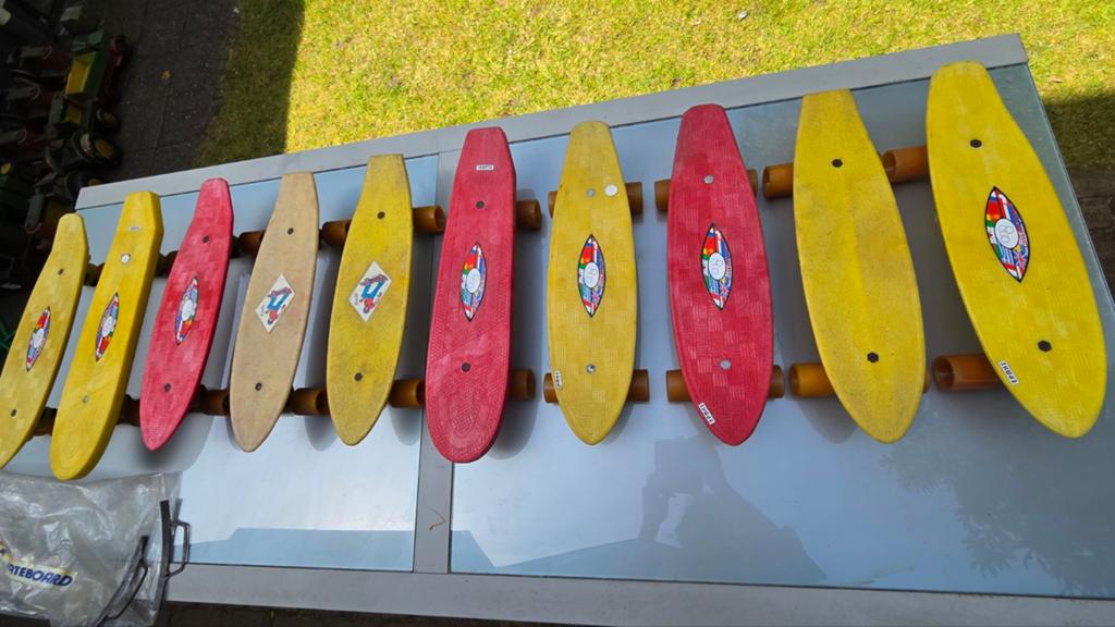 10x oud skateboard vintage penny board Pegasus Pegassos, Sport en Fitness, Skateboarden, Ophalen of Verzenden, Gebruikt, Skateboard