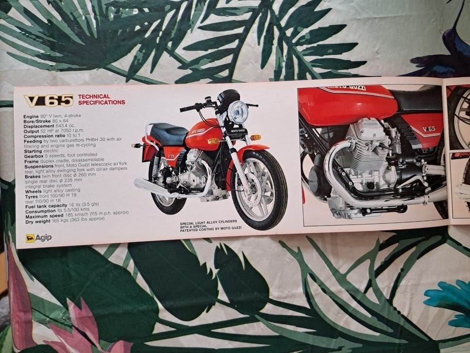Folder Moto Guzzi 650., Ophalen of Verzenden, Moto Guzzi