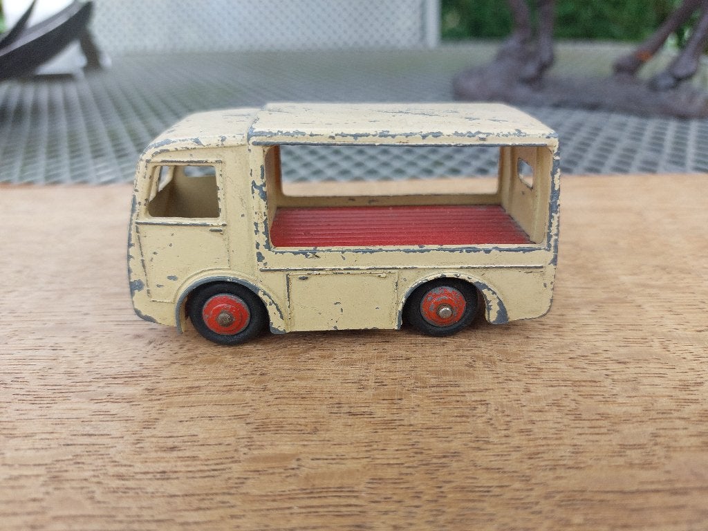Dinky toys electric van, Ophalen of Verzenden, Gebruikt, Auto, Dinky Toys