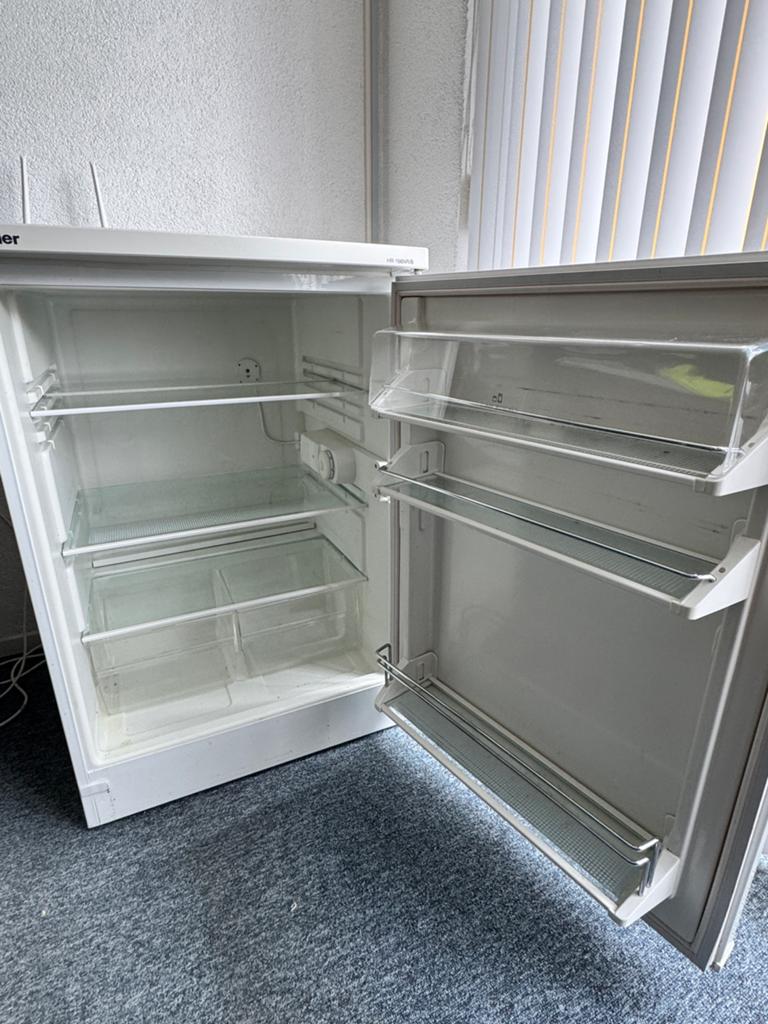 Haier Mini 66L, Witgoed en Apparatuur, Koelkasten en IJskasten, Gebruikt, Met vriesvak, 75 tot 100 liter, 85 tot 120 cm, 45 tot 60 cm