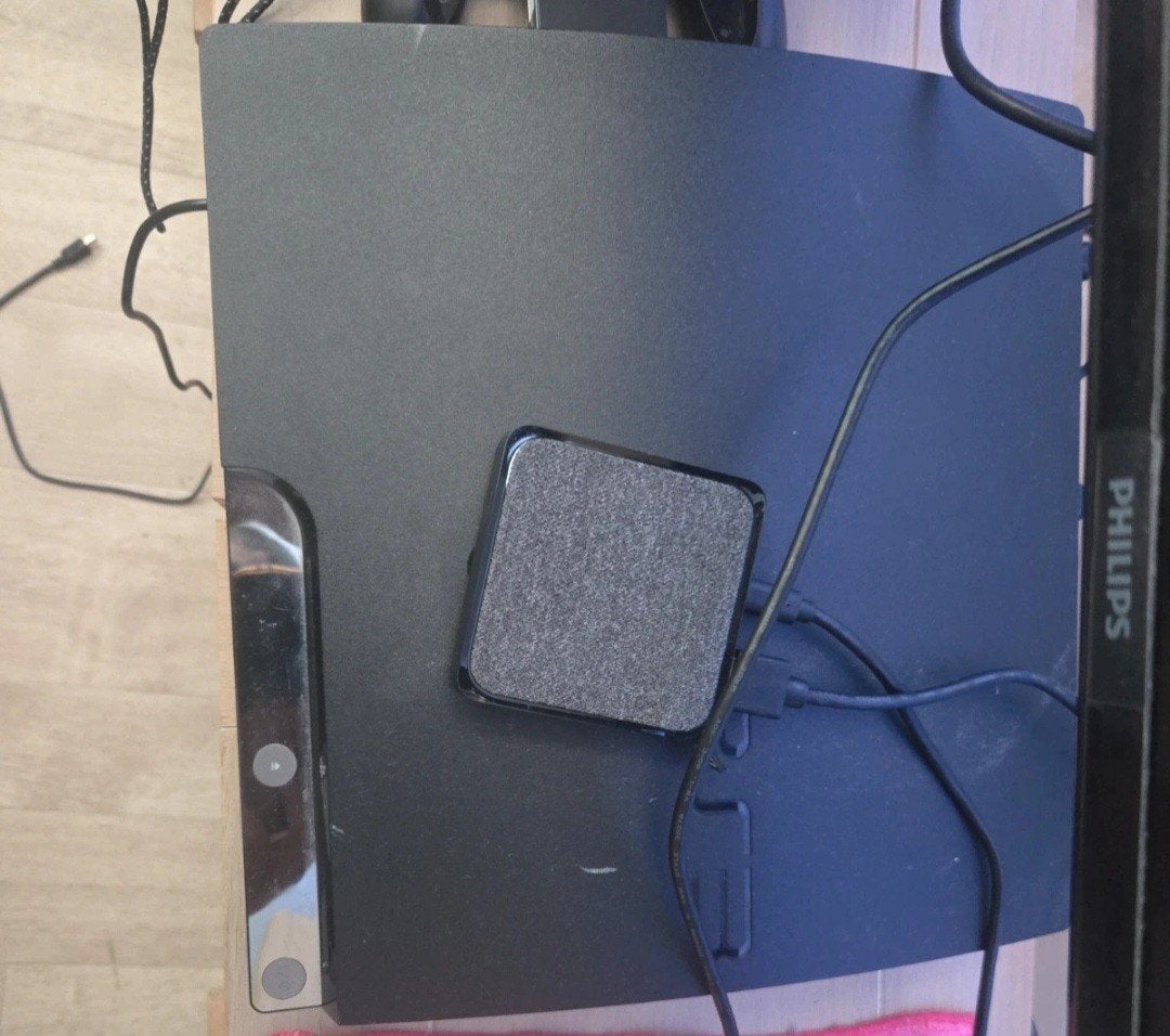 perfect werkende ps3 console met 3 games, Ophalen of Verzenden, Zo goed als nieuw, Met 1 controller, Slim