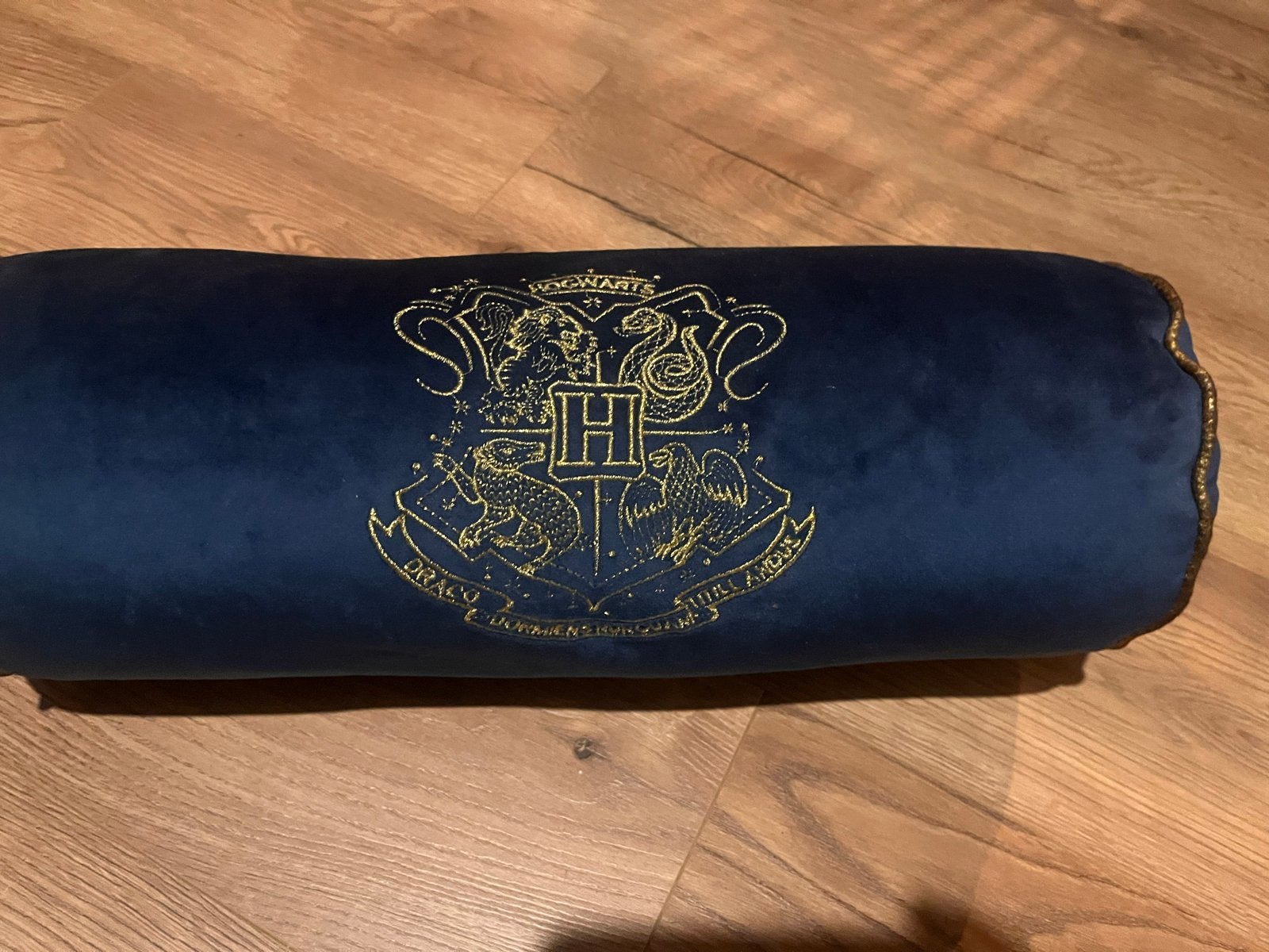 Harry Potter Hogwarts Rolkussen - Blauw met Goud, Ophalen, Blauw, Met print, Zo goed als nieuw