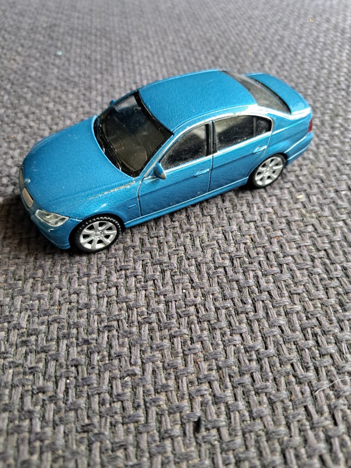 welly model bmw 330 i, Overige merken, Gebruikt, Auto, Ophalen of Verzenden