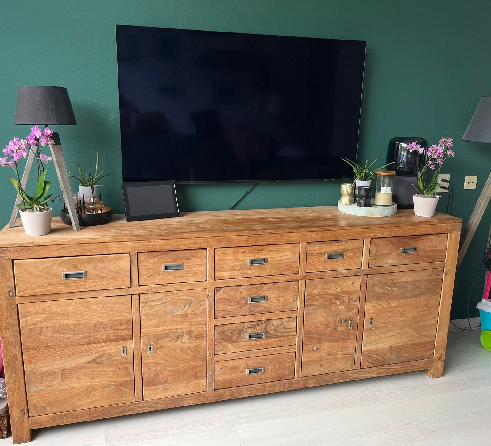 Mooi echt houten dressoir van Henders en Hazel, 210 cm breed, Ophalen, Gebruikt, 25 tot 50 cm, 200 cm of meer