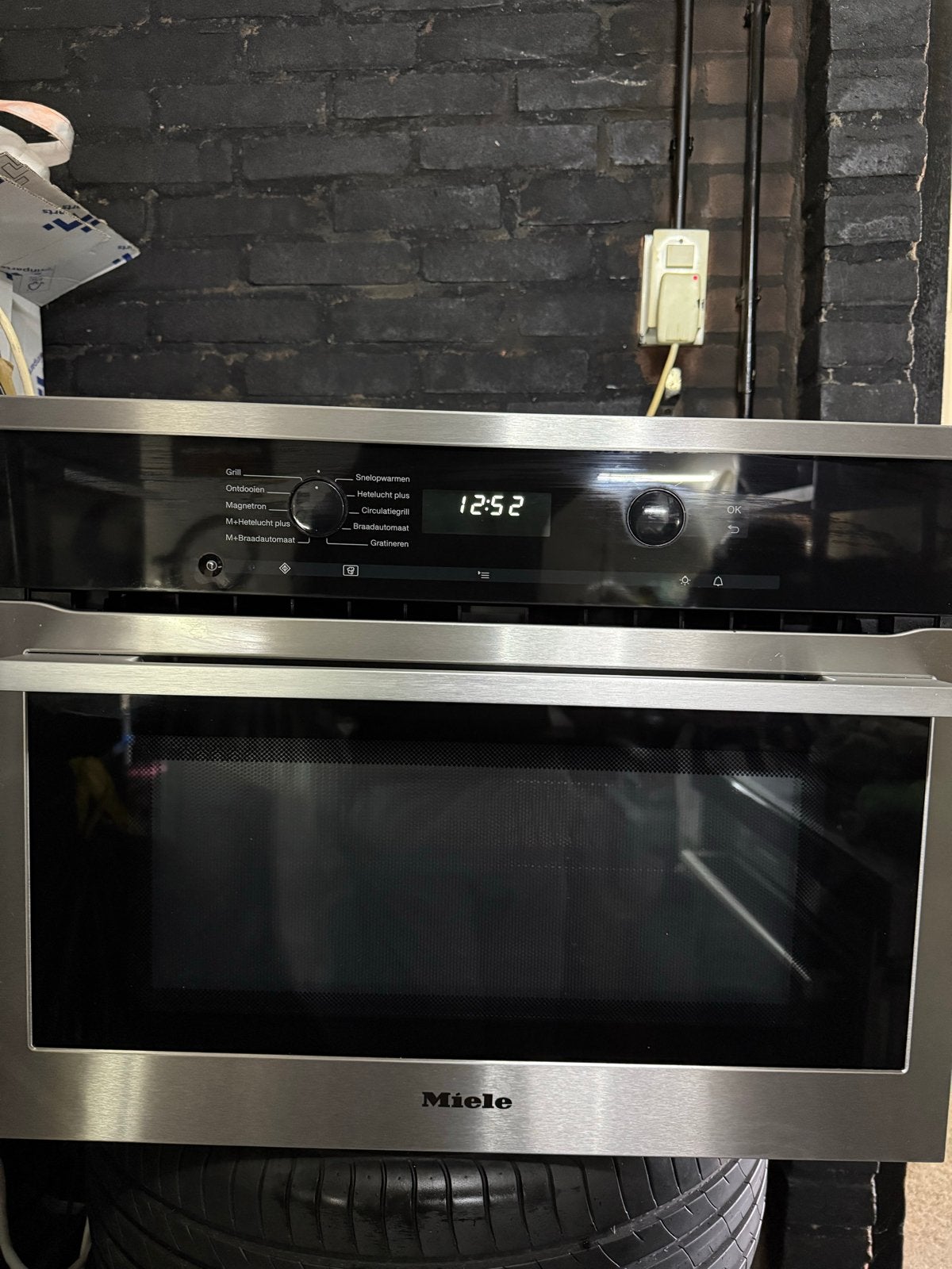 Miele H6100BM Inbouw Combi-oven - Brandschoon & Perfect, Hete lucht, Ophalen of Verzenden, Inbouw, Miele