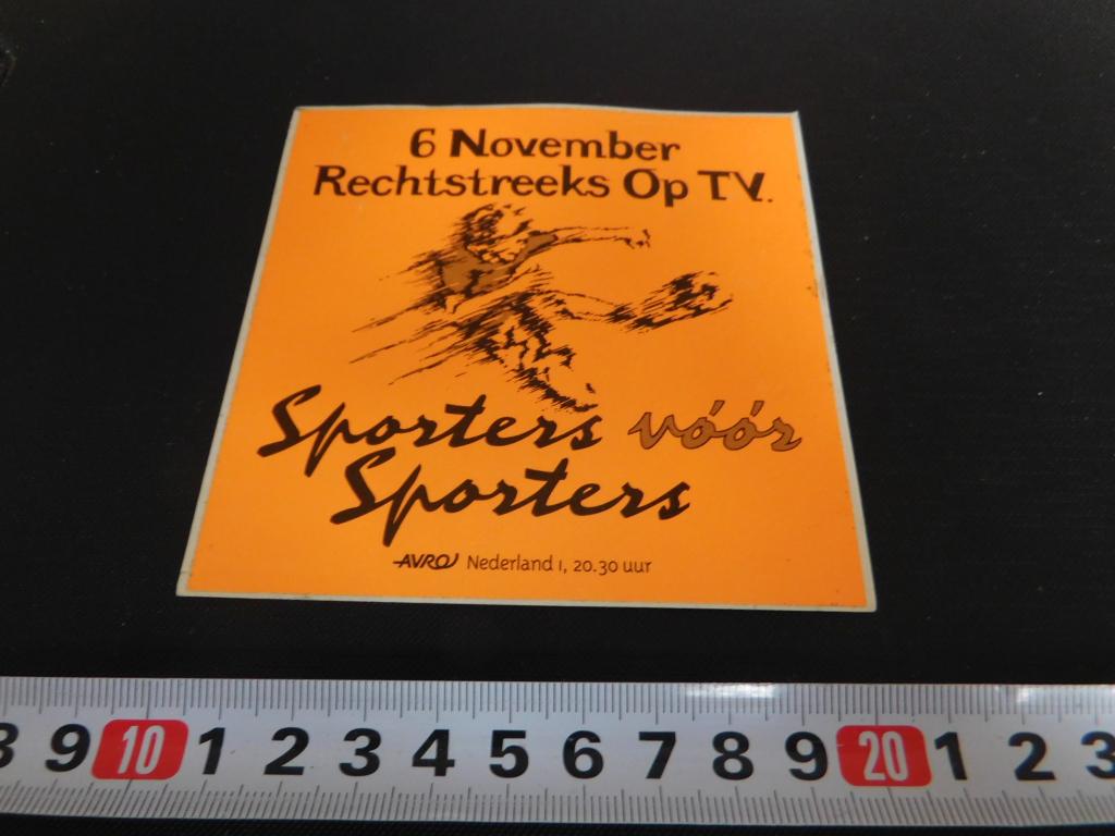 sticker Omroep AVRO Spoprters voór Sporters, Ophalen, Zo goed als nieuw