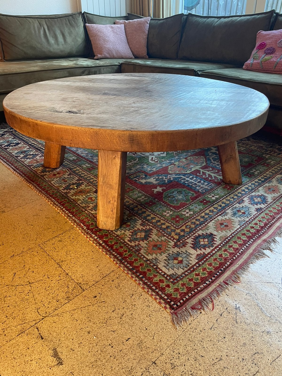Stoere grote robuuste Eiken ronde salontafel, Ophalen, Zo goed als nieuw, Minder dan 50 cm, 100 tot 150 cm