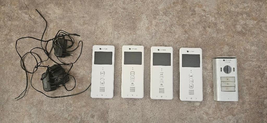 Intercom set smartwares, Ophalen of Verzenden, Ingebouwde camera, Gebruikt, Bedraad
