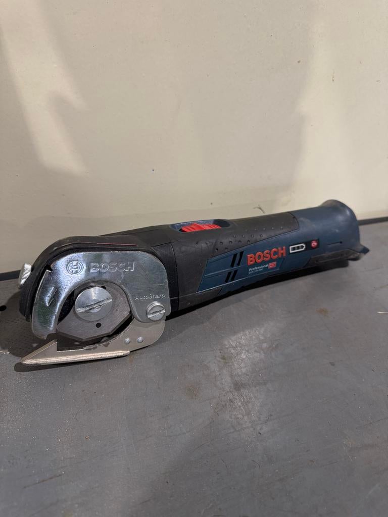 Bosch Professional GUS 12V-300 accuschaar, Ophalen