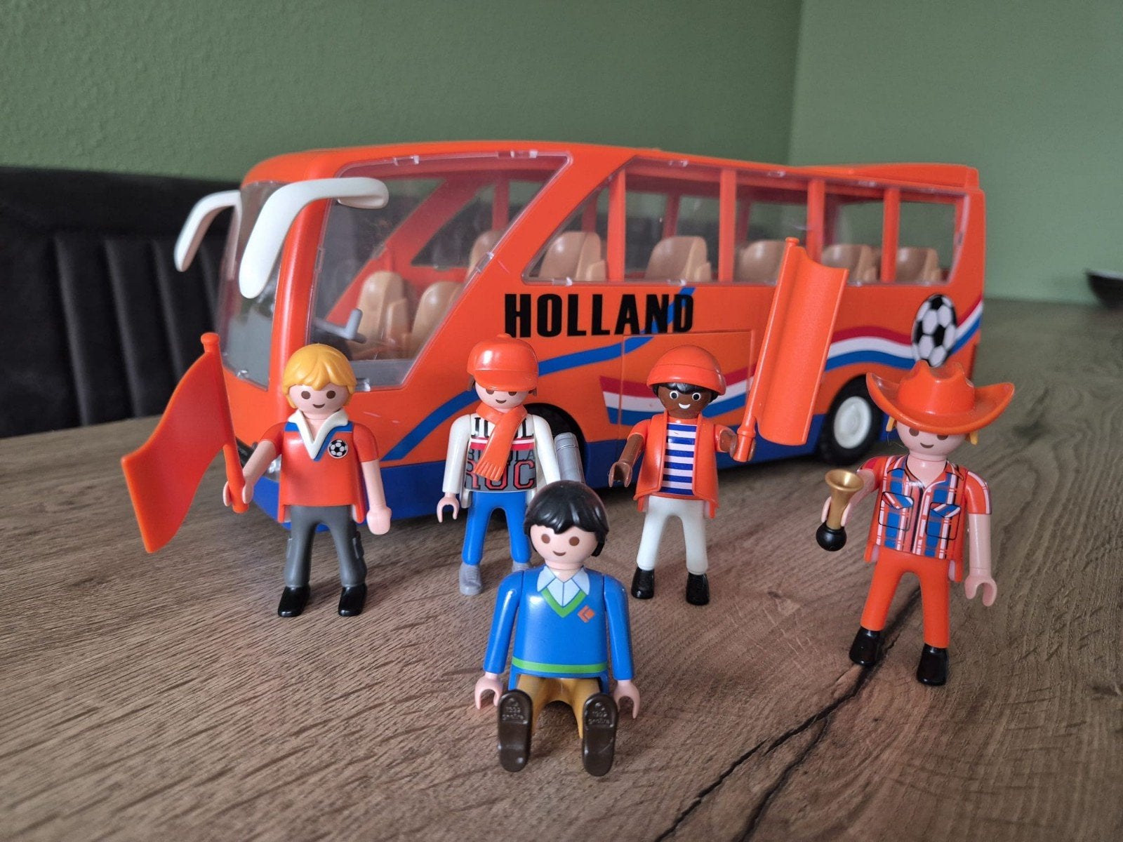 Playmobil 5025 Holland Bus met Figuren - Voetbal Thema, Ophalen, Gebruikt, Complete set, Voertuig