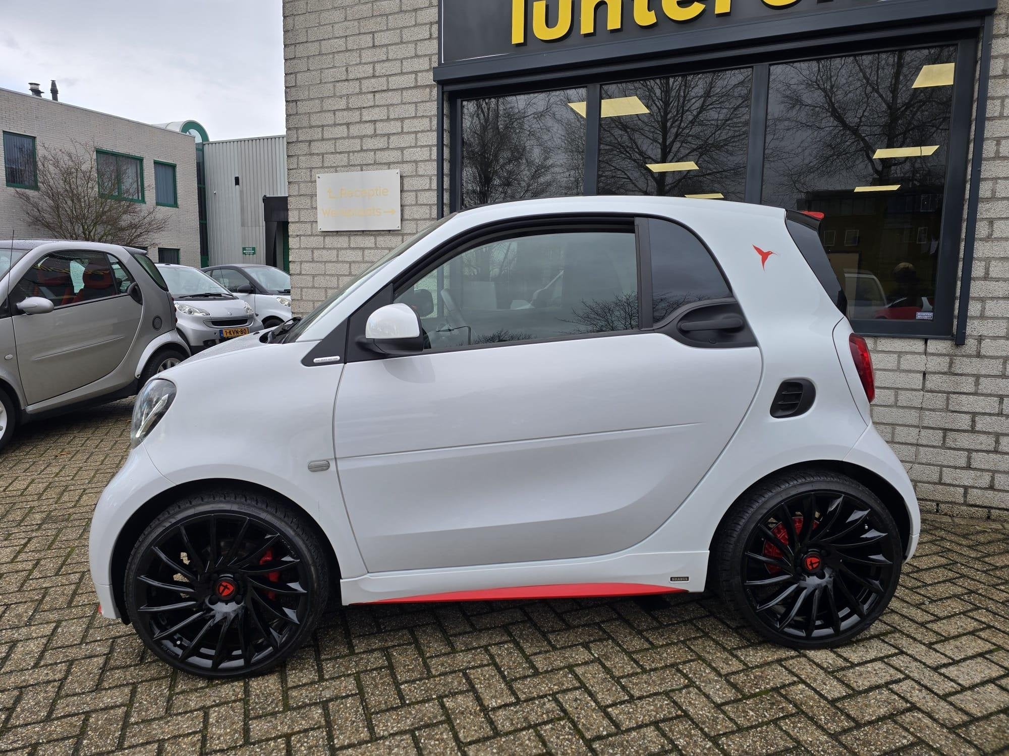 smart Fortwo BRABUS Tailormade USHUAIA, Auto's, Automaat, 898 cc, Achterwielaandrijving, Gebruikt