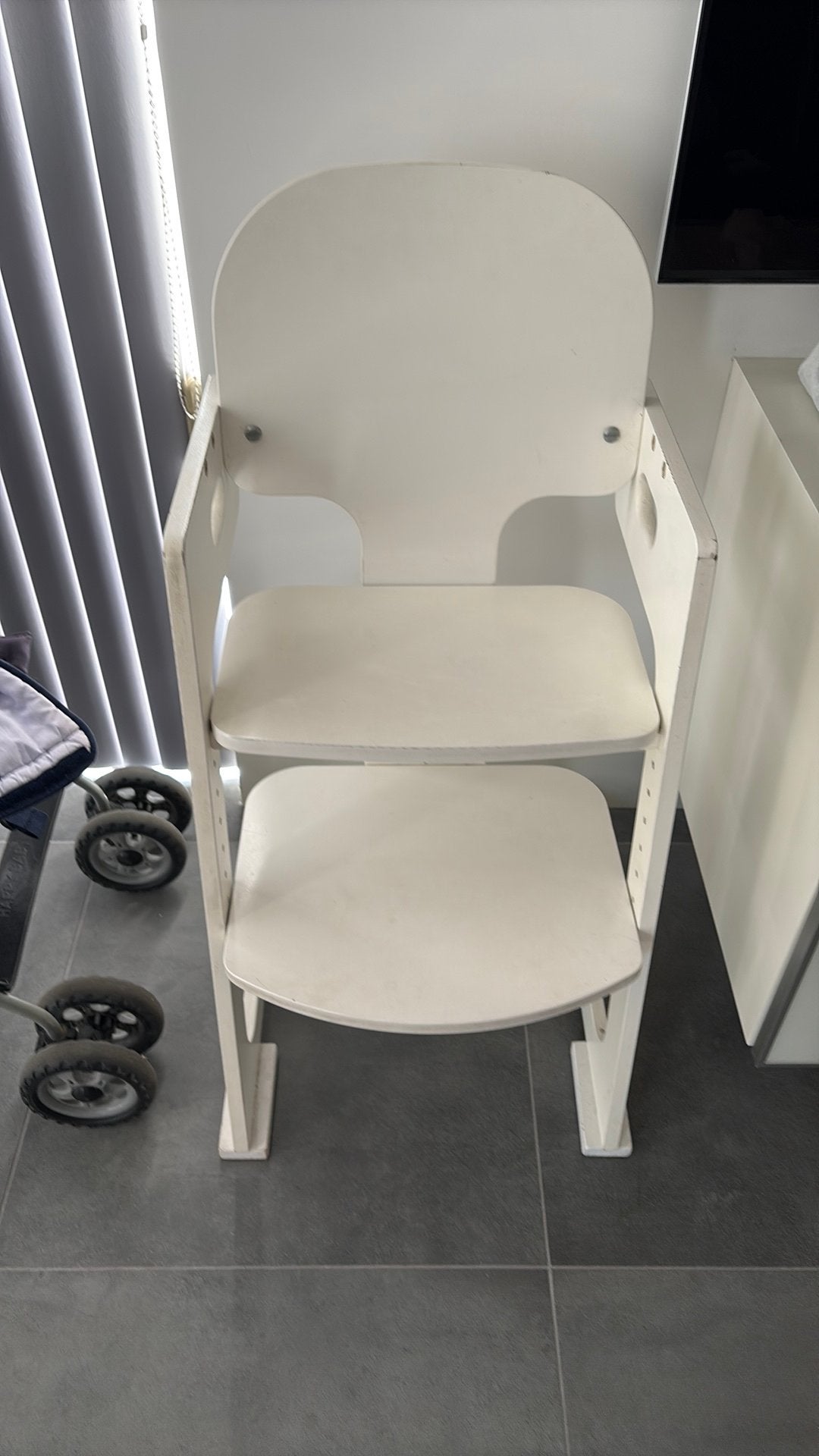 Kinderstoel wit, Kinderen en Baby's, Kinderstoelen, Ophalen, Zo goed als nieuw, Overige typen