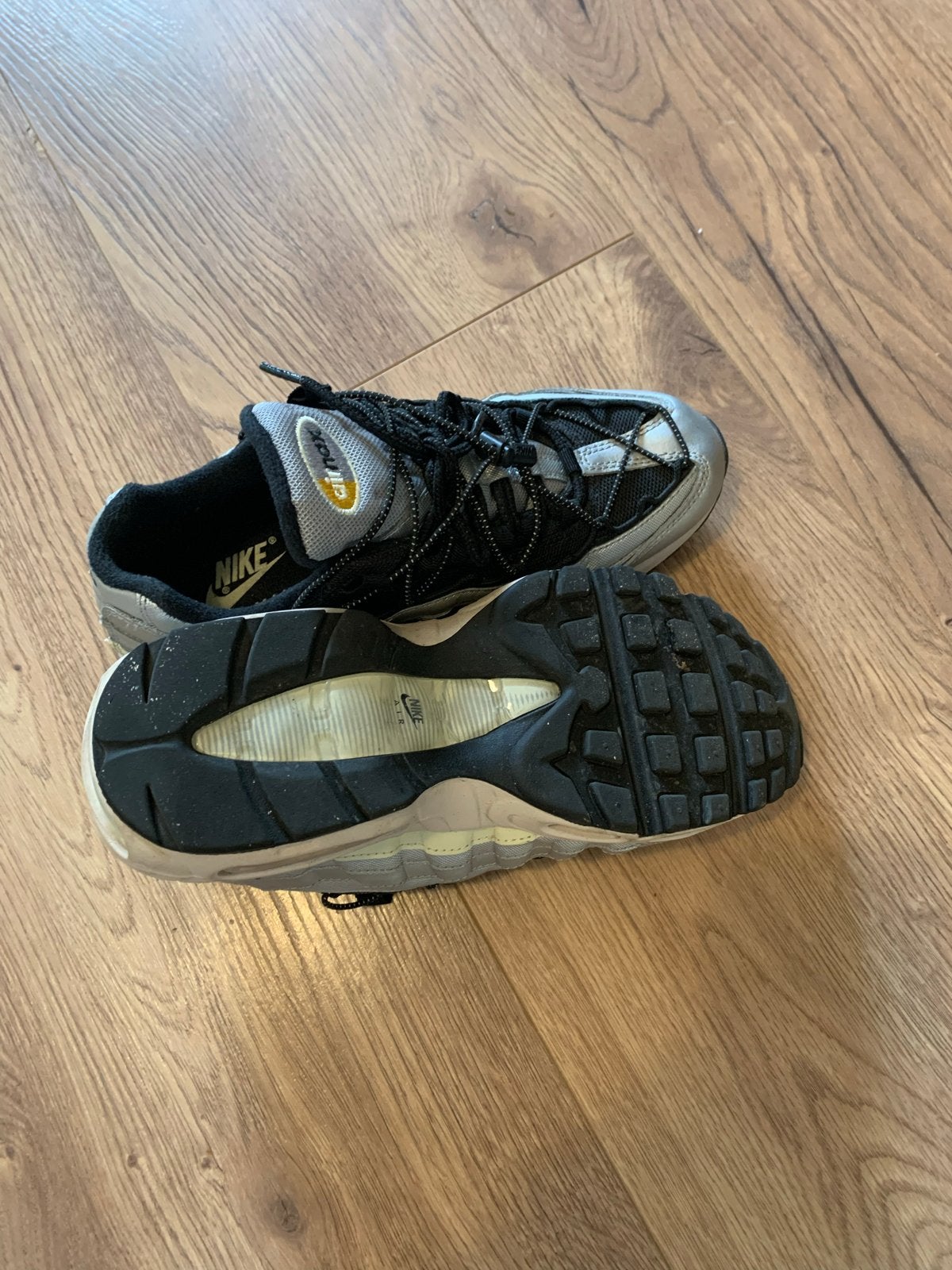 Nike Air Max 95 Sneakers - Maat 40.5, Ophalen, Gedragen, Zwart, Sneakers of Gympen
