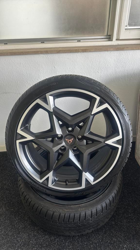 ZGAN Cupra Leon velgen 2024 origineel met nieuwe banden, 19 inch, Nieuw, Ophalen of Verzenden, Band(en)