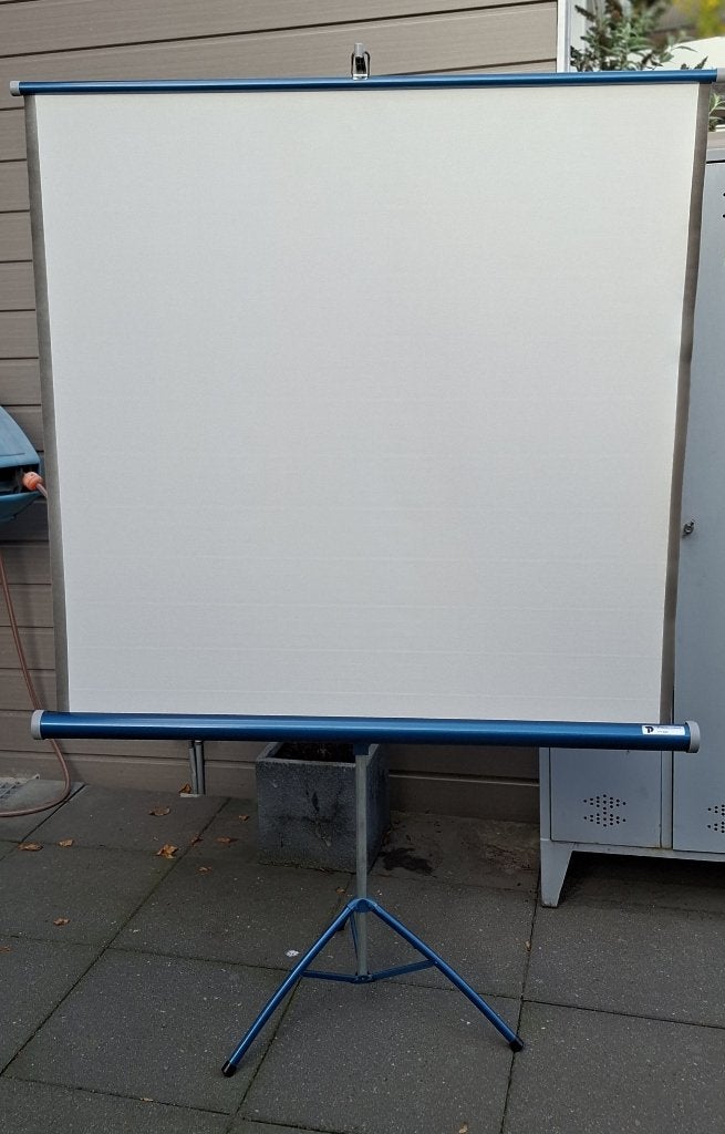 projectiescherm uit de jaren 60,70, Ophalen, Handmatig, Gebruikt