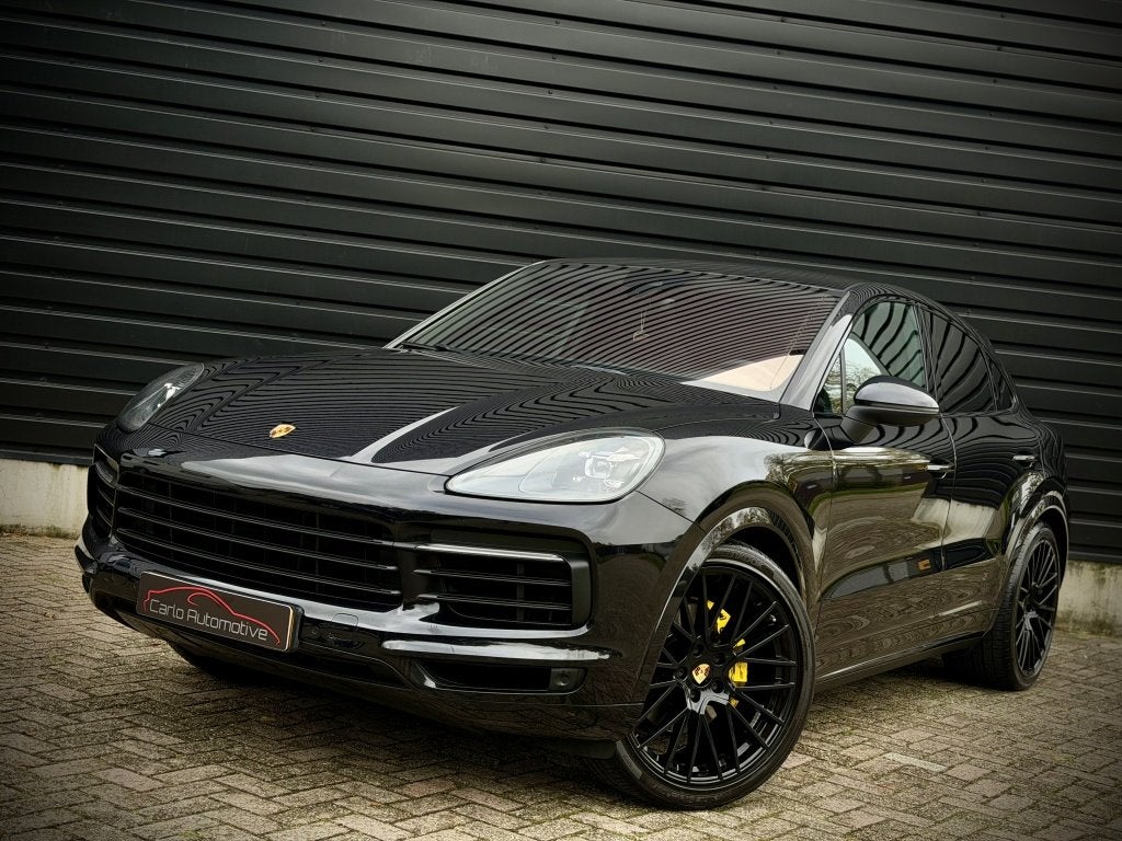 Porsche Cayenne Coupé 3.0 E-Hybrid PANO|CHRONO|BOSE|22'' SP, Auto's, Cayenne, 14 kWh, Gebruikt, 2995 cc
