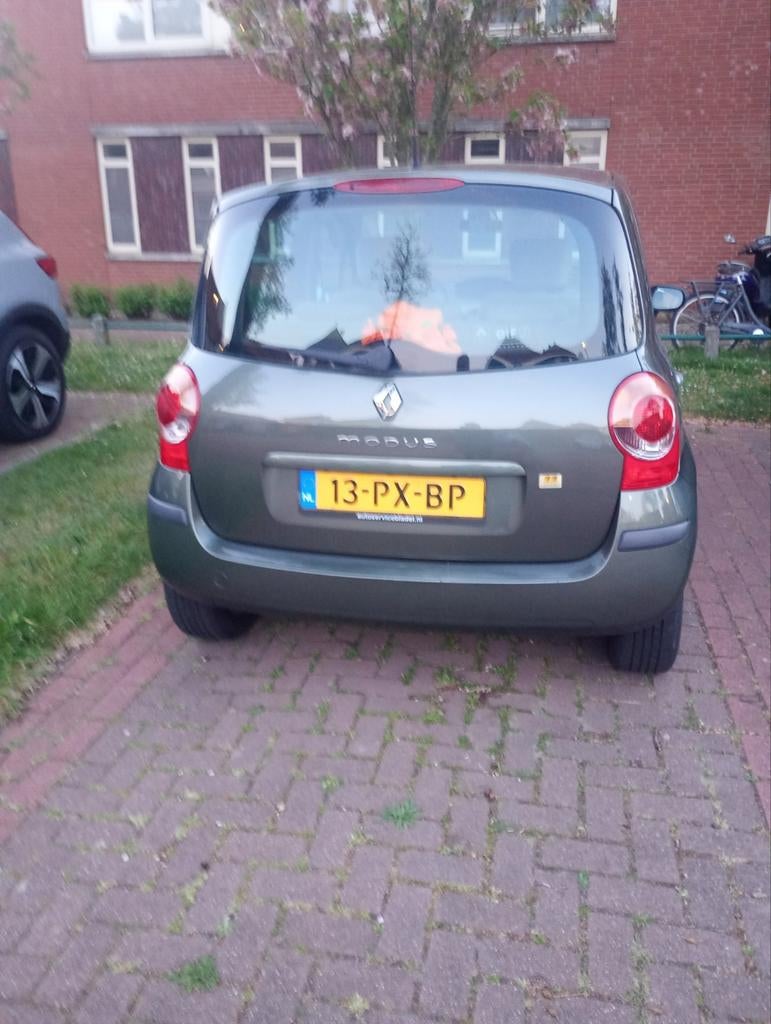 Renault Modus  16V AUT 2005 APK TOT JANUARI 2027, Auto's, Renault, Stof, 4 cilinders, Origineel Nederlands, 1180 kg