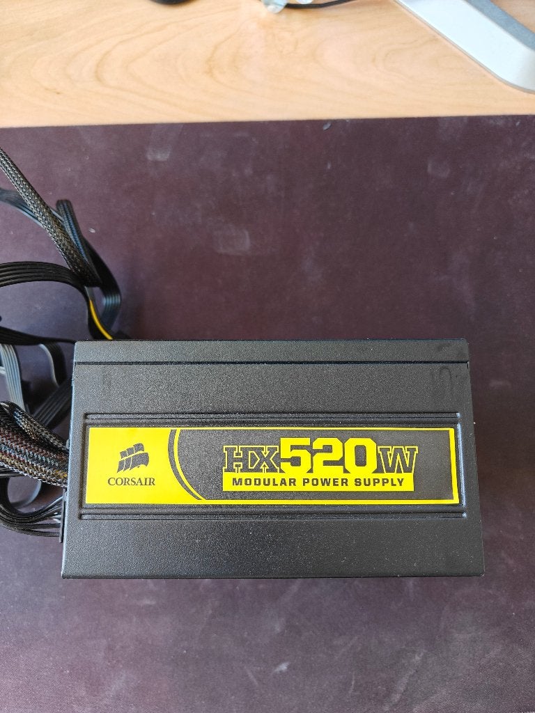 Corsair HX520W semi-modulaire voeding, Computers en Software, Interne voedingen, Ophalen of Verzenden, Zo goed als nieuw