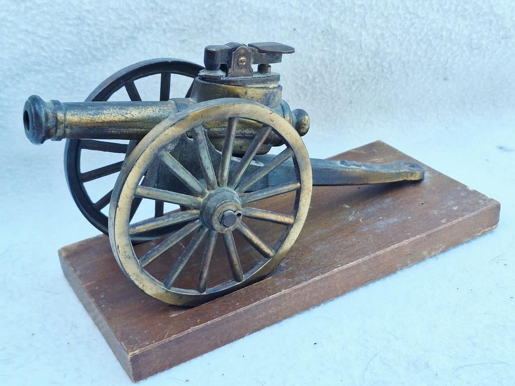 Vintage kanon aansteker op houten voet, Ophalen of Verzenden, Gebruikt, Aansteker