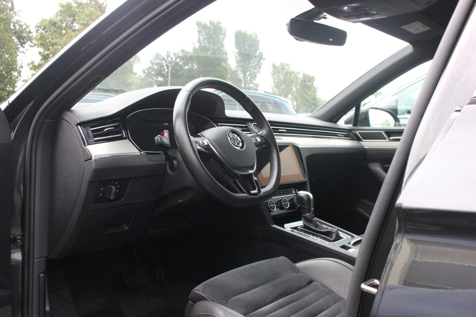 Volkswagen Passat Variant 1.4 TSI ACT Highline Business R |, Auto's, Gebruikt, 4 cilinders, 150 pk, Origineel Nederlands