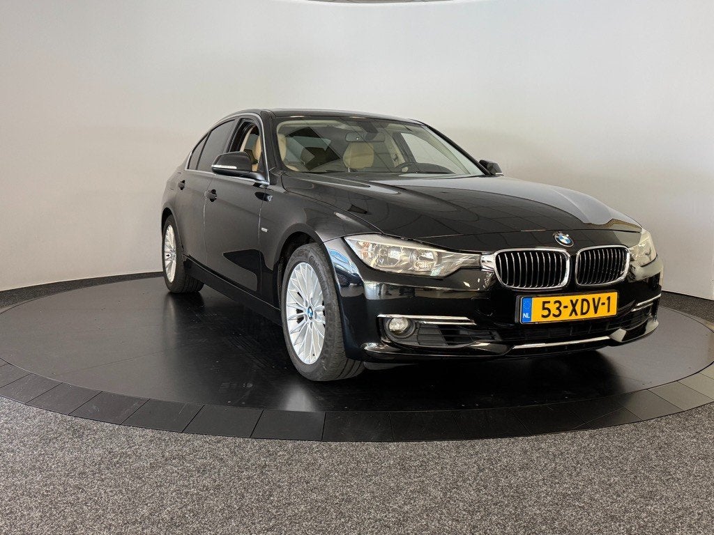 Bmw 3-SERIE 320I EXECUTIVE, Automaat, Euro 5, Achterwielaandrijving, Gebruikt