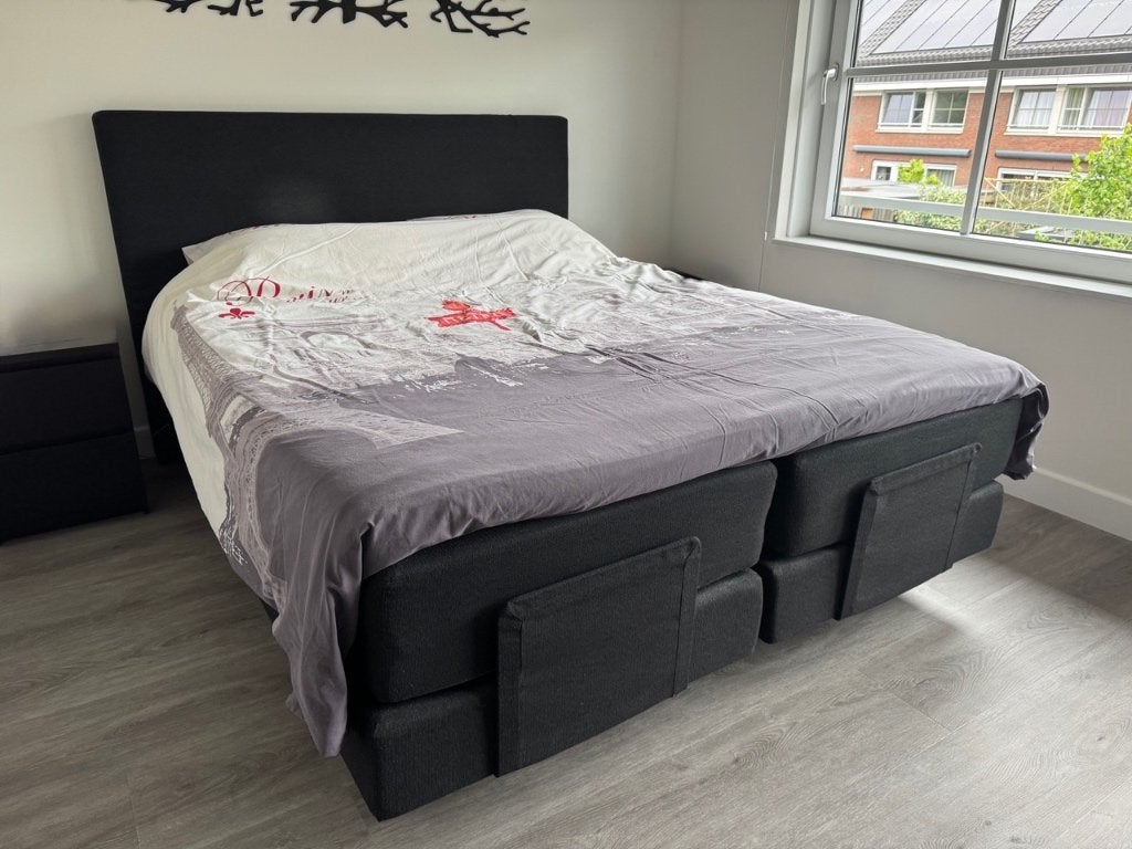 Swiss Sense twee-persoons boxspring met split topper, Ophalen, Tweepersoons, Zo goed als nieuw, 200 cm