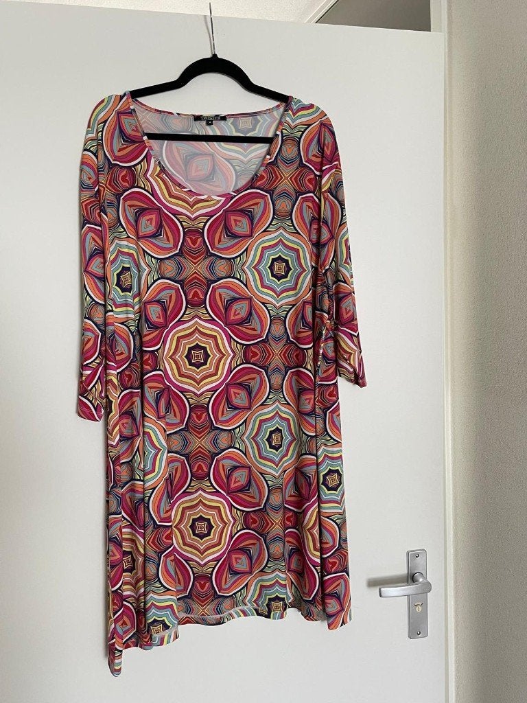 dames grote maten tuniek Twister maat 4, Kleding | Dames, Grote Maten, Meerkleurig, Blouse of Tuniek, Ophalen of Verzenden, Zo goed als nieuw