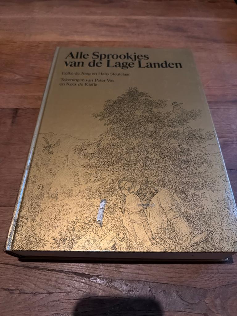 Alle Sprookjes van de Lage Landen - E. de Jong & H. Sleutela, Boeken, Ophalen of Verzenden, Zo goed als nieuw
