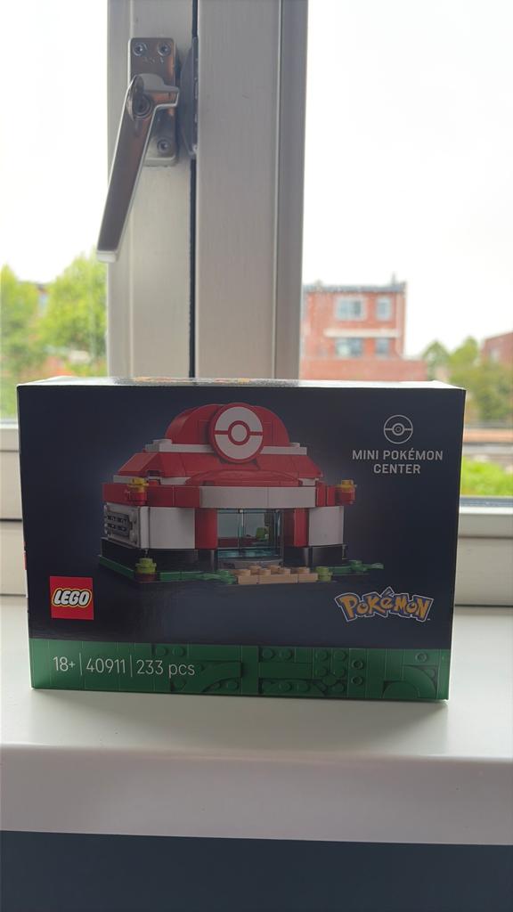 Lego Mini pokemon center 40911, Kinderen en Baby's, Speelgoed | Duplo en Lego, Overige thema's, Nieuw, Ophalen of Verzenden, Complete set