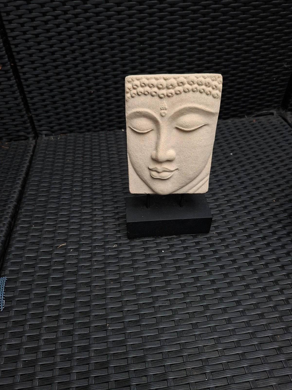 Boeddha gezicht sculptuur op sokkel, Ophalen of Verzenden