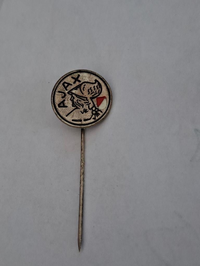 Speldje Ajax, Verzamelen, Ophalen of Verzenden, Zo goed als nieuw, Sport, Speldje of Pin