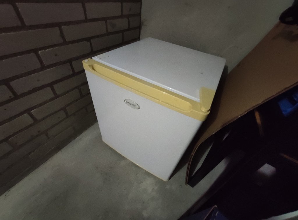 Exquisit GB05A+ tafelvriezer, Witgoed en Apparatuur, Vriezers en Diepvrieskisten, Gebruikt, Minder dan 85 cm, Minder dan 60 cm