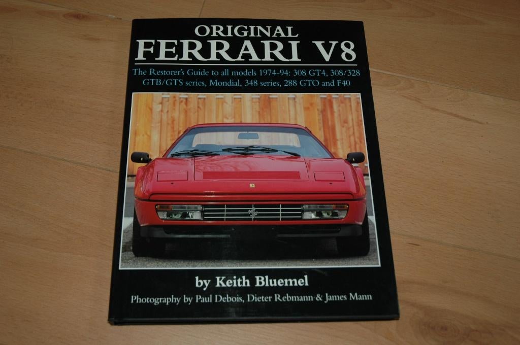 Original Ferrari V8 - 1974 - 1978 - 308 /328 - 348 - F40, Boeken, Ophalen of Verzenden, Zo goed als nieuw, Ferrari, Keith Bluemel