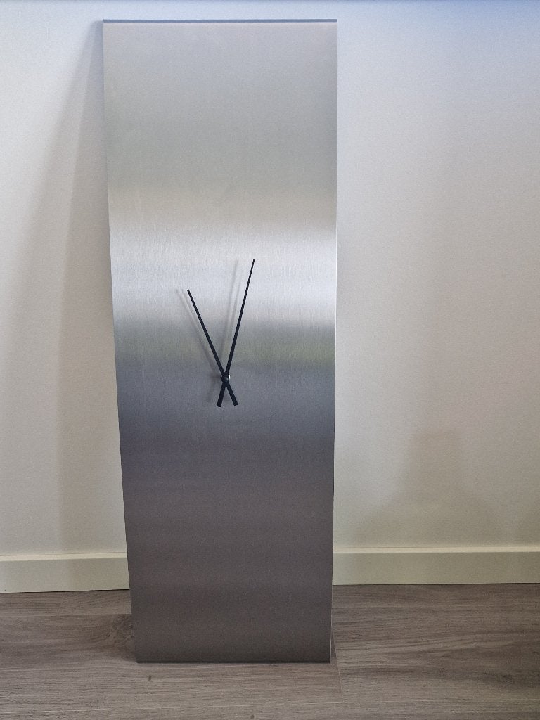 RVS wand-klok, Wandklok, Grijs, Analoog, Werkt op batterijen