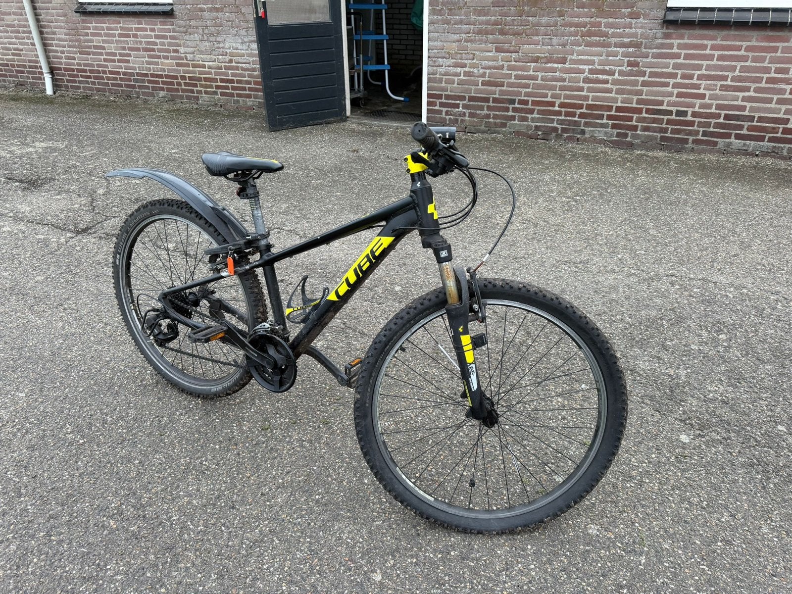 Cube Acid 260 Mountainbike Zwart/Geel 2021 26 inch, Ophalen of Verzenden, Zo goed als nieuw, Overige merken