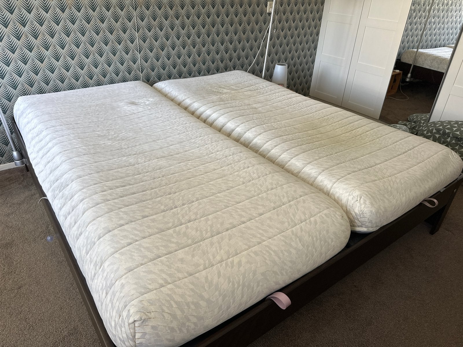 Auping bed met verstelbare bedbodems en matrassen 200 x 220, Huis en Inrichting, Ophalen, Bruin, Tweepersoons, 180 cm