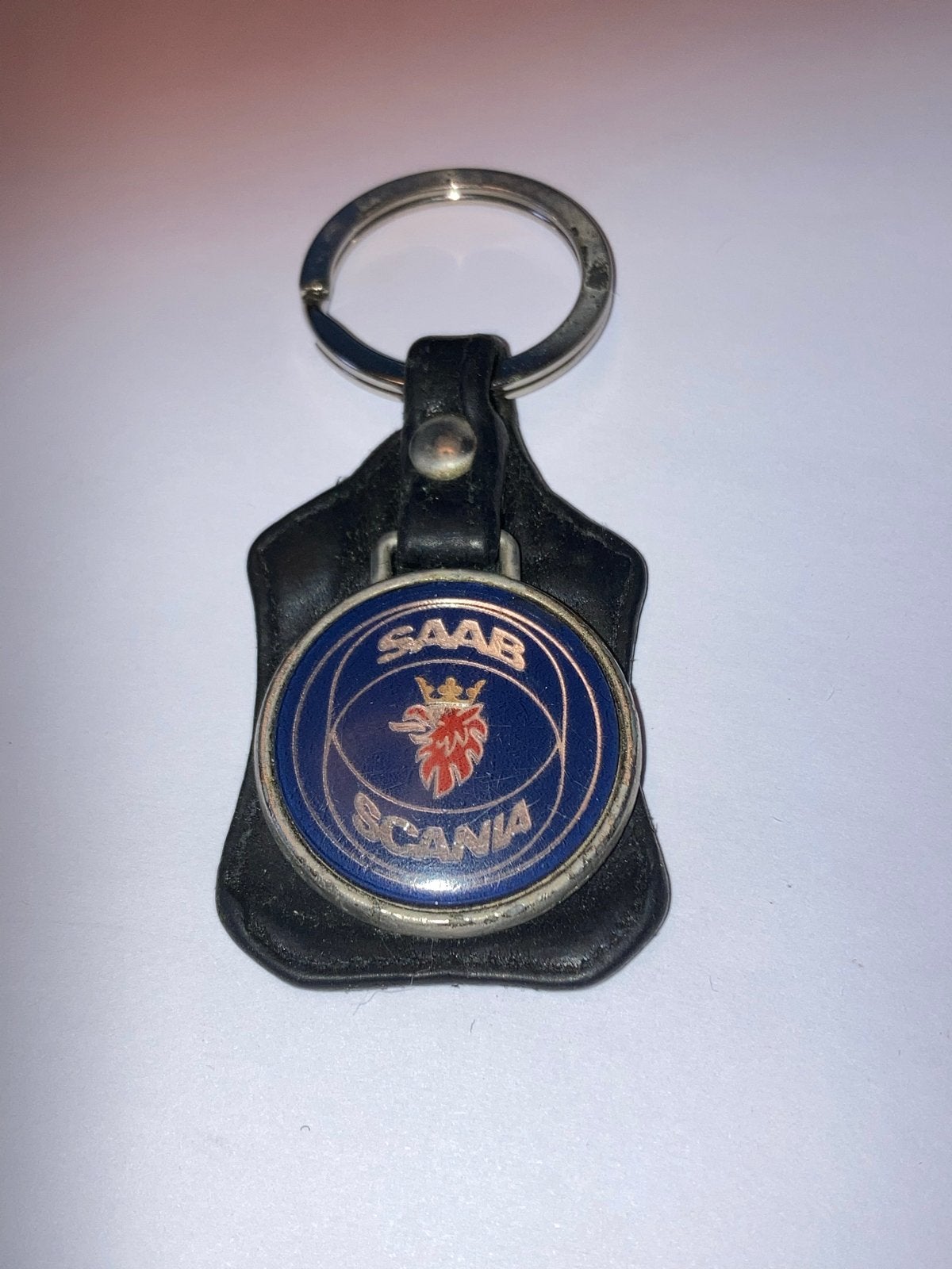 Vintage Saab Scania sleutelhanger, Verzamelen, Ophalen of Verzenden, Gebruikt, Merk