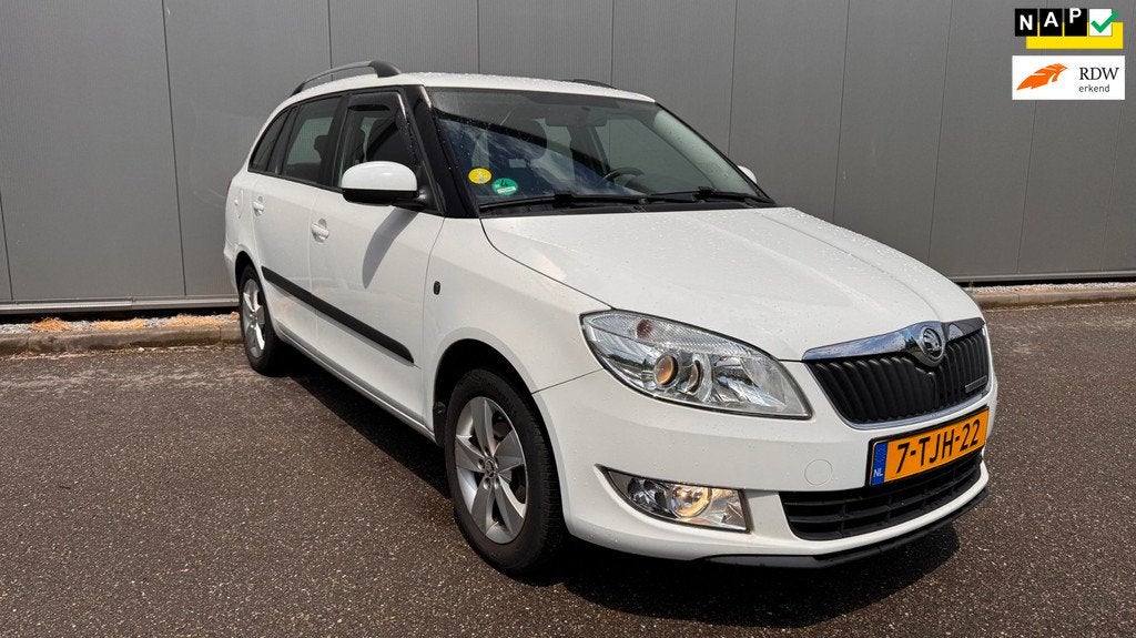 Skoda Fabia Combi 1.2 TDI Greenline navi airco, Auto's, Skoda, Voorwielaandrijving, Euro 5, Stof, Zwart