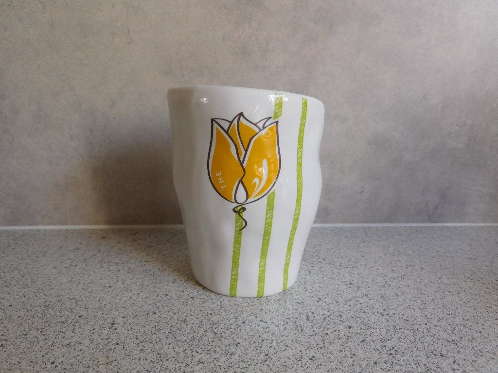 Design Mok Flowering Tulp Geel Artihove Corrie Ammerlaan, Ophalen of Verzenden