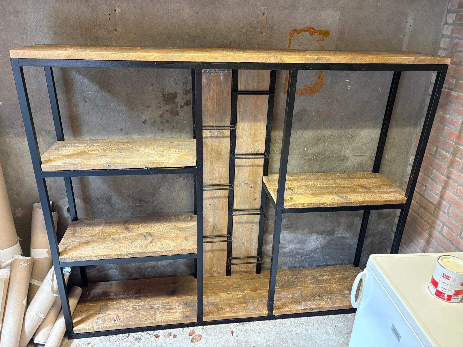 Industriële kast/wijnrek met houten inlegplanken, Huis en Inrichting, Ophalen of Verzenden, Zo goed als nieuw, 25 tot 50 cm, 50 tot 100 cm