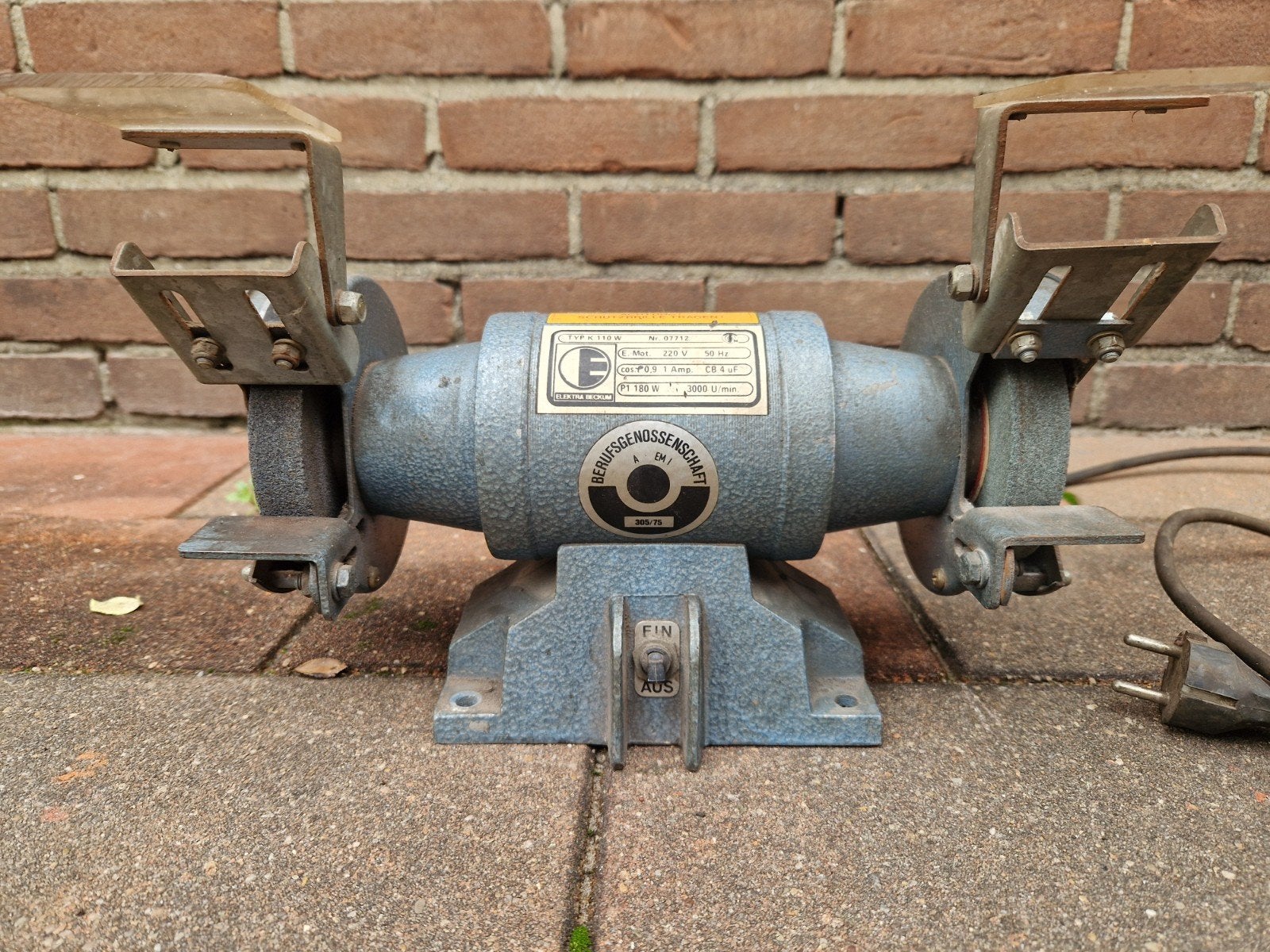Bankslijpmachine Electra Beckum, Ophalen, Minder dan 700 watt, Werkbankslijpmachine