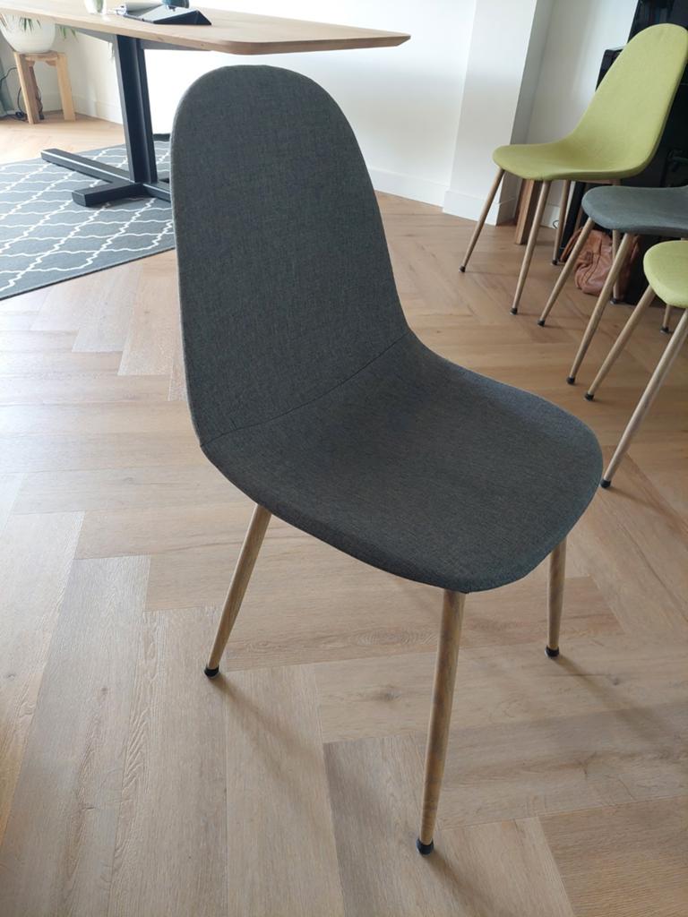 4 beklede kuipstoelen, grijs en groen., Huis en Inrichting, Ophalen, Gebruikt, Stof, Vier