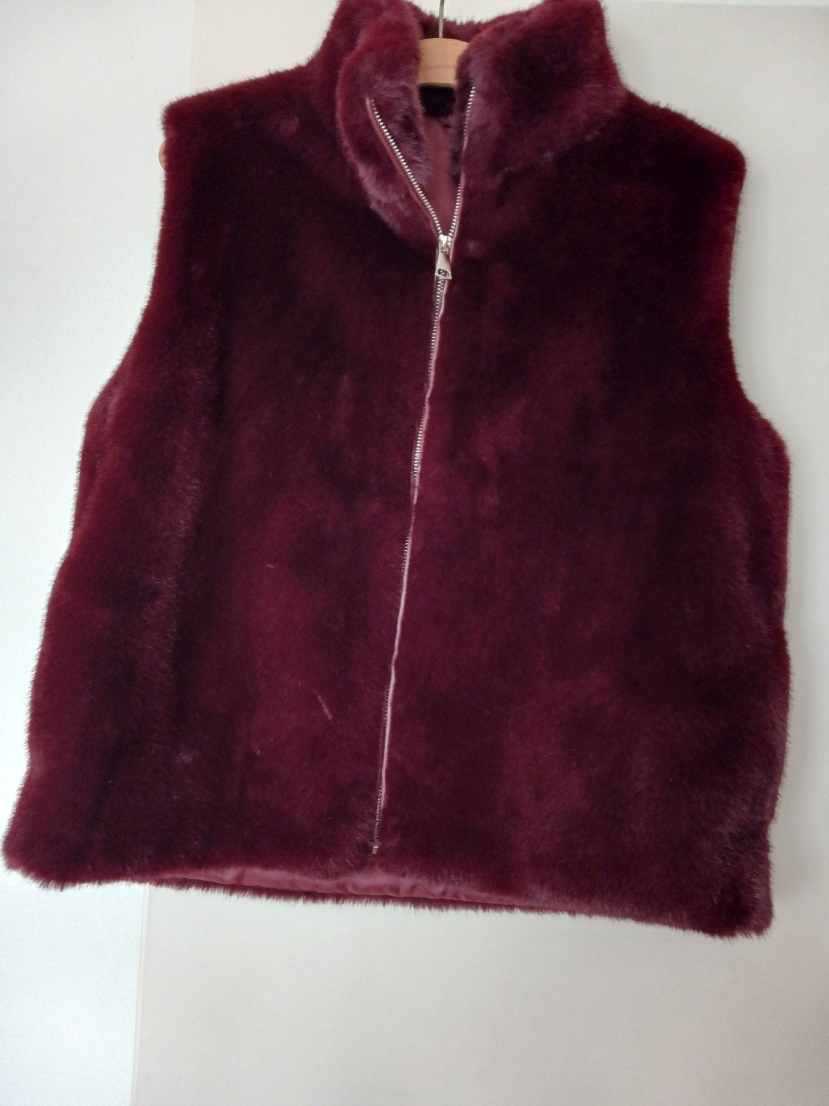 mooie bodywarmer maat L, Verzenden, Zo goed als nieuw, Maat 38/40 (M), Rood