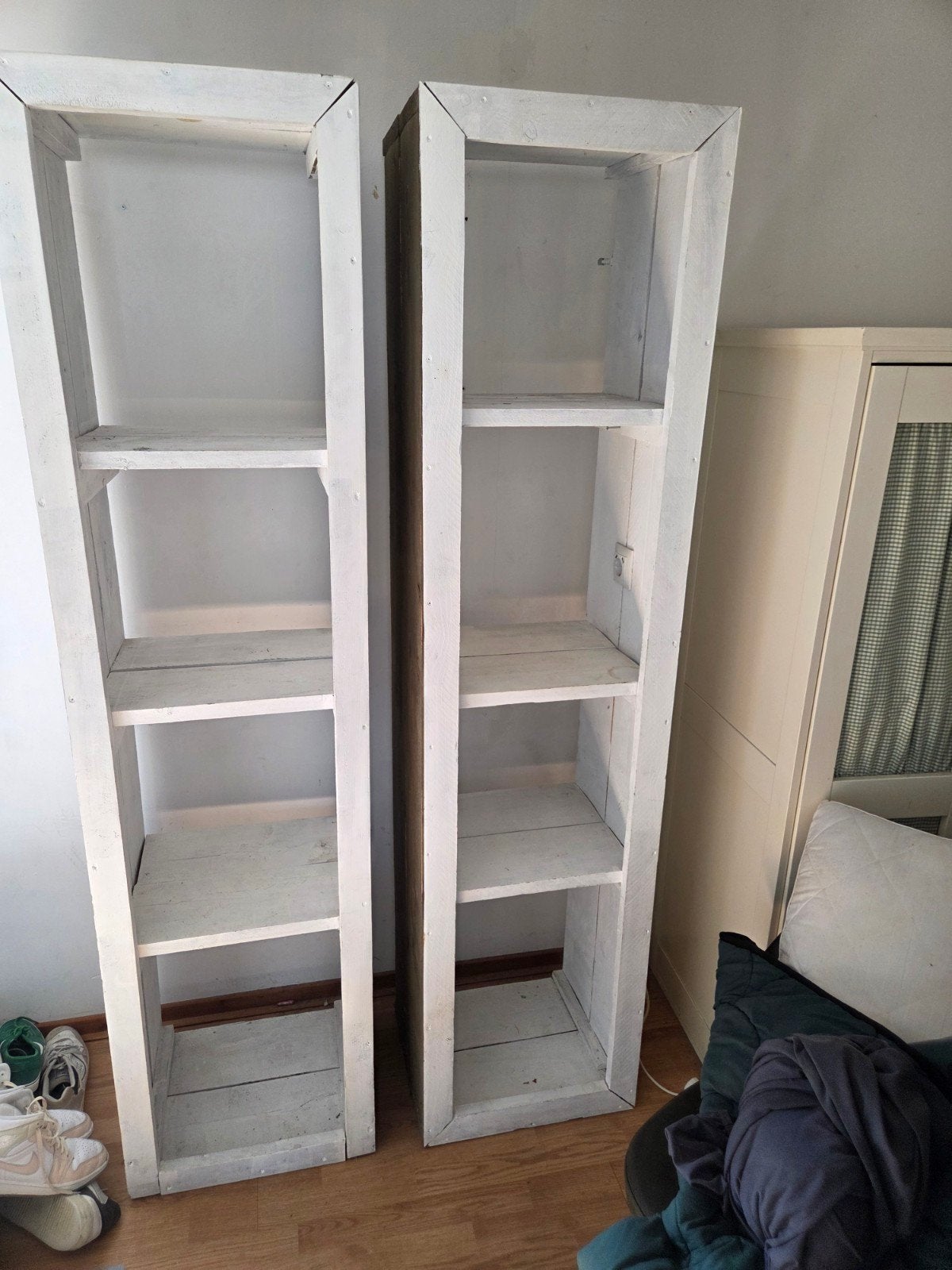 Gratis...!!! 2 stuks steigerhouten kasten.., Huis en Inrichting, Ophalen, Met plank(en), Gebruikt, 50 tot 100 cm
