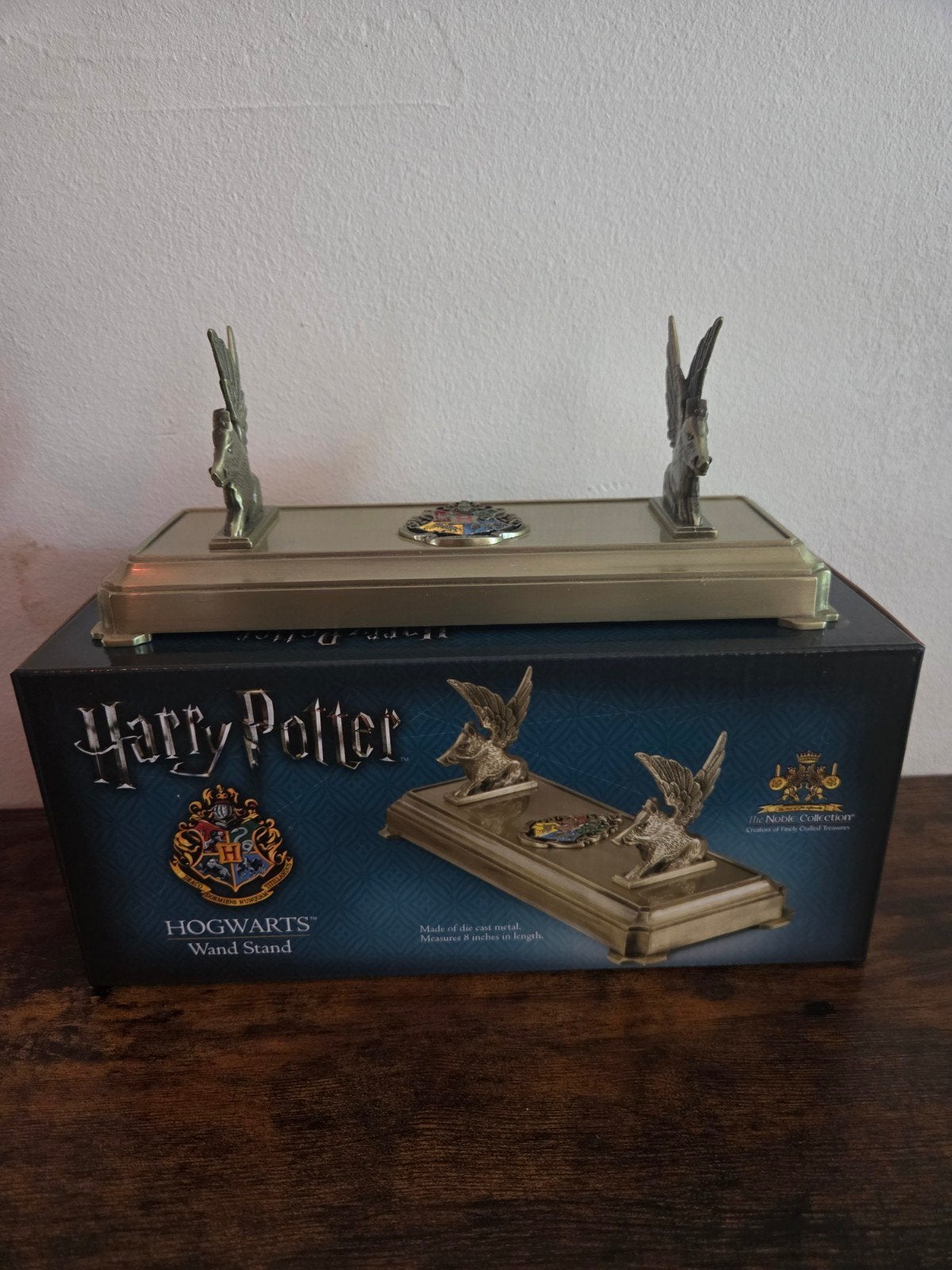 Harry Potter Hogwarts Wand Stand - The Noble Collection, Verzenden, Zo goed als nieuw, Gebruiksvoorwerp