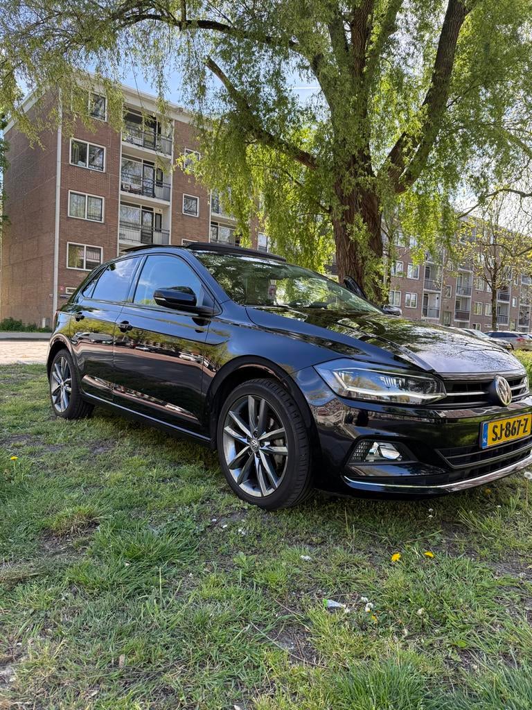 Volkswagen Polo 1.0 TSI, Panaromadak, highline, USB, Zwart, Origineel Nederlands, 115 pk