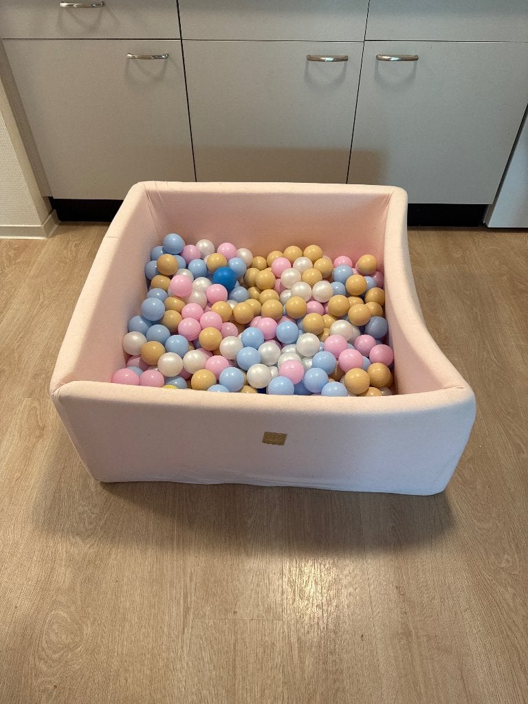 Мягкая квадратная яма для шариков (MeowBaby) 90x90 см, Ophalen, Zo goed als nieuw, Overige typen