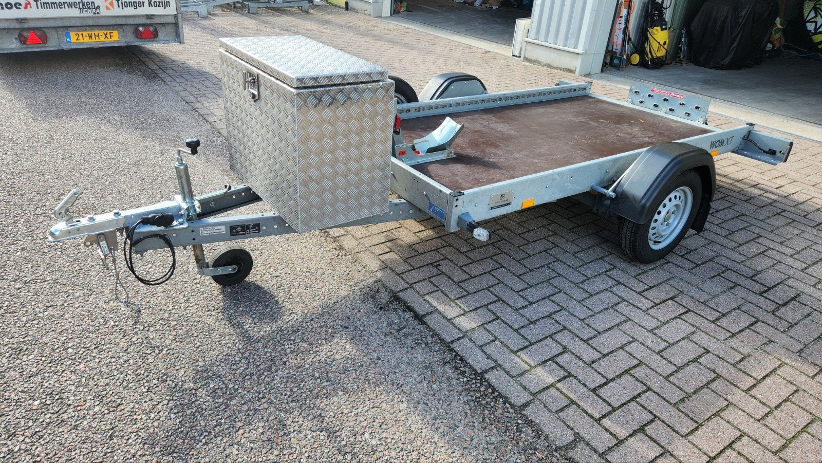 Stema WOM XT 750 motortrailer met opbergkist, Ophalen, Zo goed als nieuw