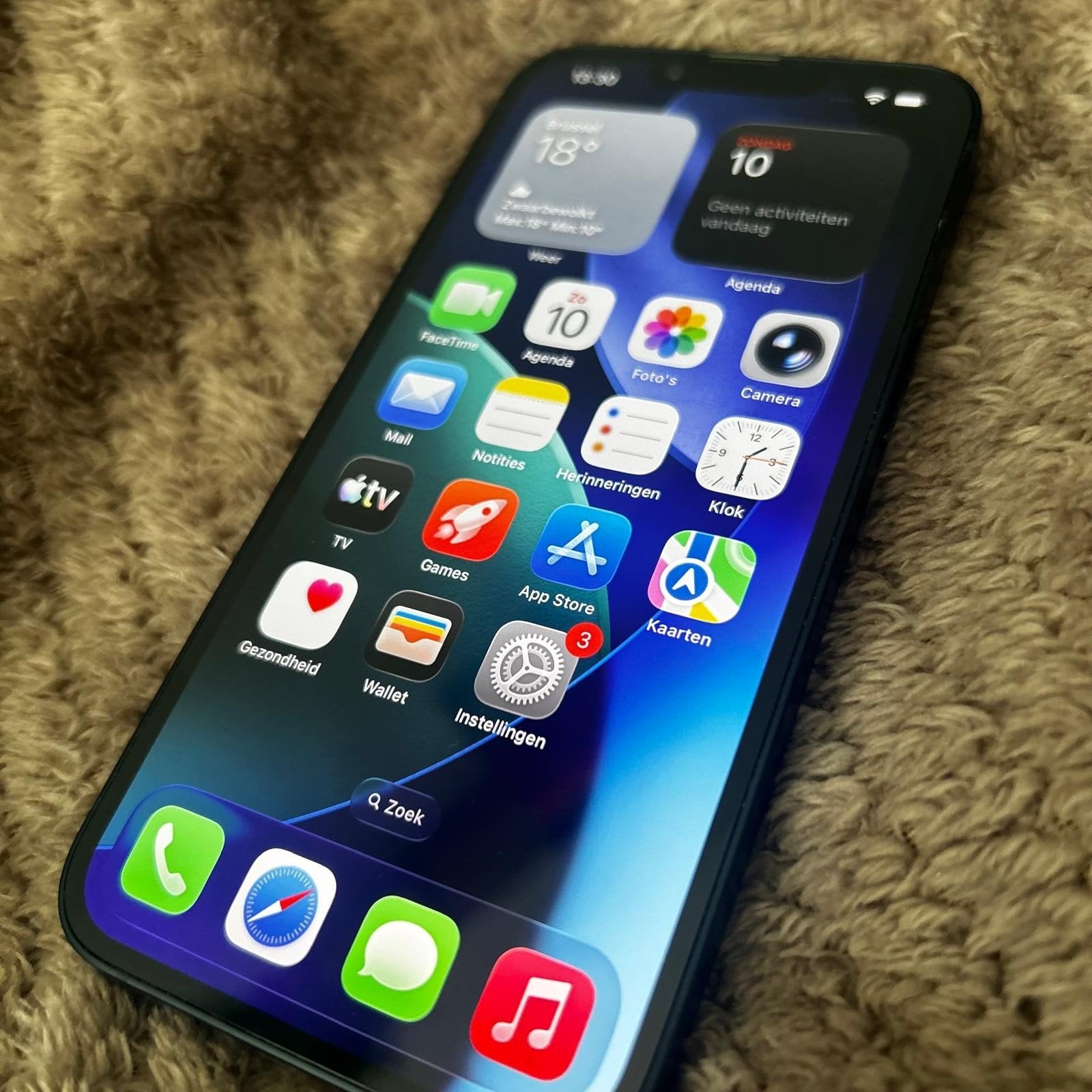 Iphone 14 128GB met hoes en schermbeschermer, Ophalen, Zwart, 128 GB, IPhone 14
